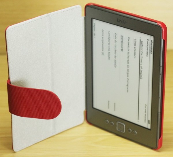 Amazon Kindle 4,5 Hard Back HAB04 - Durable Lock, červené, stojan