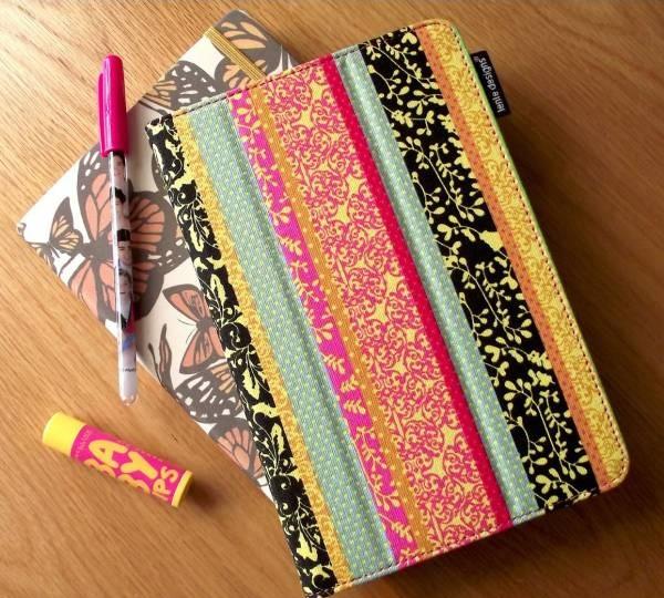 Púzdro Lente Designs pre Amazon Kindle Voyage - motív Tutti Frutti