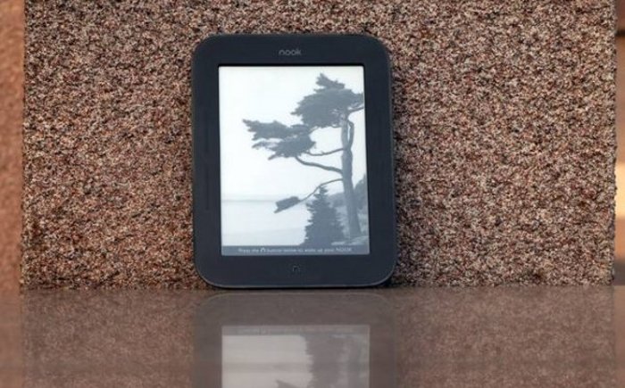 Barnes & Noble Nook Simple Touch - 2 GB, WiFi, čierny