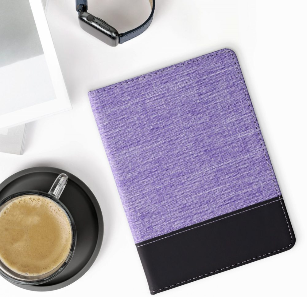 Púzdro KW Mobile - Leather And Canvas - KW5762645 - pre Amazon Kindle Paperwhite 5 (2021) - fialové, čierne