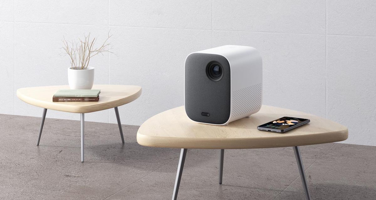Xiaomi Mi Smart Compact Projector - biely