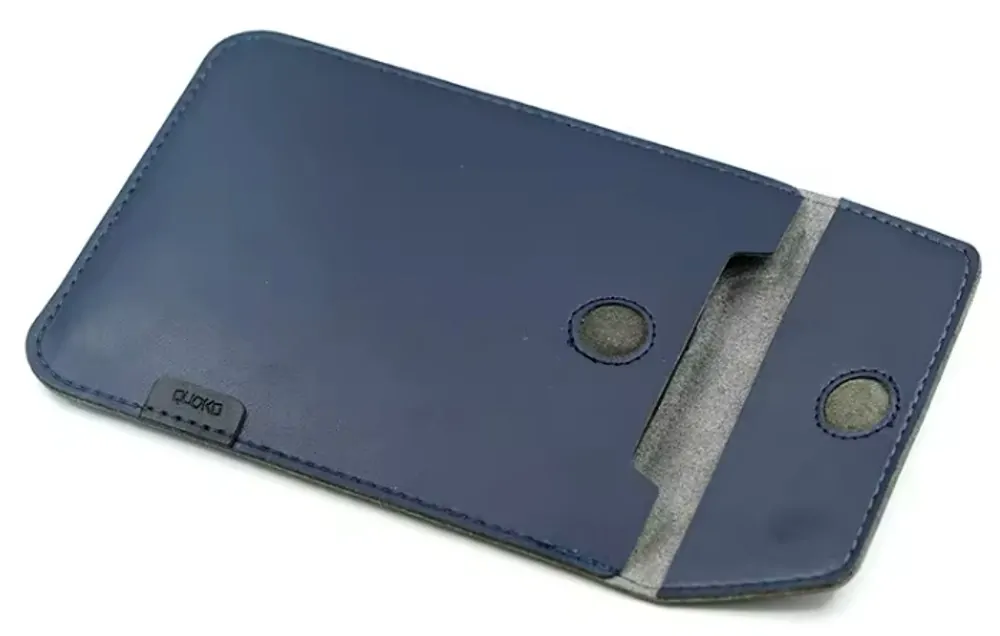 Quoko Q30-DB - Univerzálne puzdro na čítačky 6-7" - tmavo modré, magnetické zatváranie