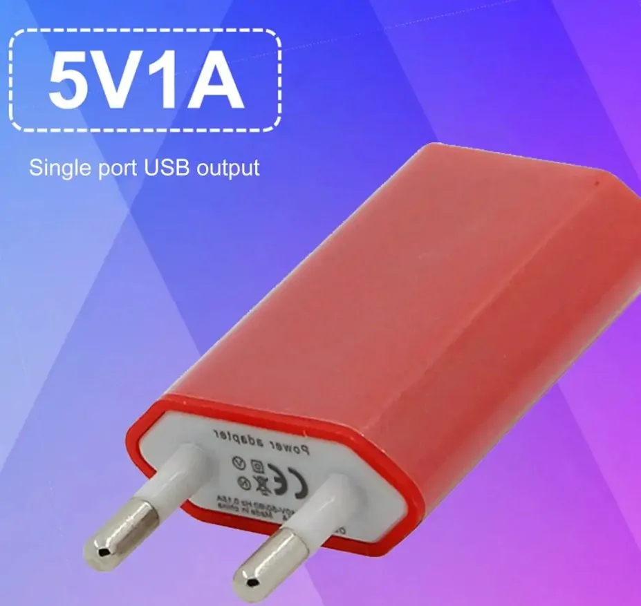 USB sieťový adaptér - AR-1005 - Univerzálna nabíjačka, 5V/1A - červená