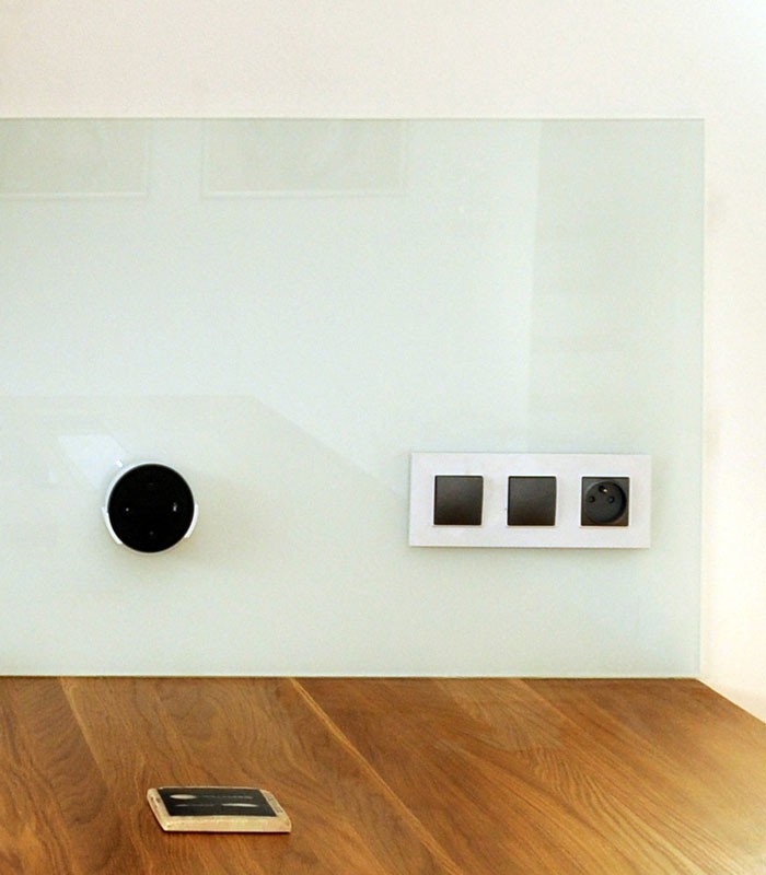 B-SAFE DRŽIAK AMAZON ECHO DOT WALL MOUNT, BIELÝ