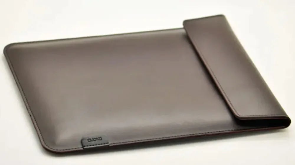 Quoko Q30-BR - Univerzálne puzdro na čítačky 6-7" - hnedé, magnetické zatváranie