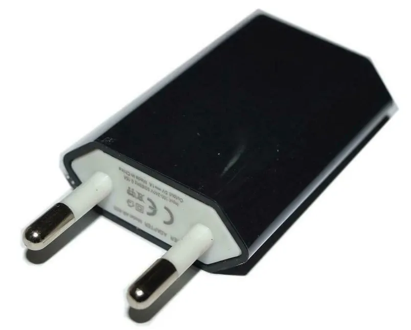 USB sieťový adaptér - AR-1000 - Univerzálna nabíjačka, 5V/1A - čierny