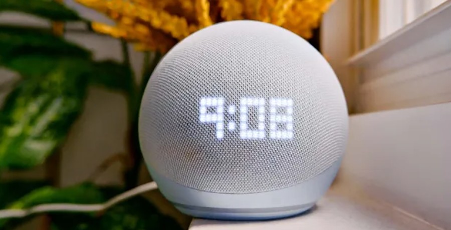 Amazon Echo DOT Clock 2022 (5. generácia) - hlasový asistent s hodinami - Deep Sea Blue (modrý)