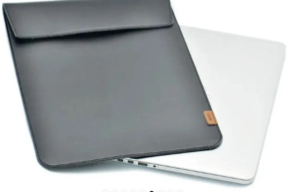 Quoko Q30-BL - Univerzálne puzdro na čítačky 6-7" - čierne, magnetické zatváranie