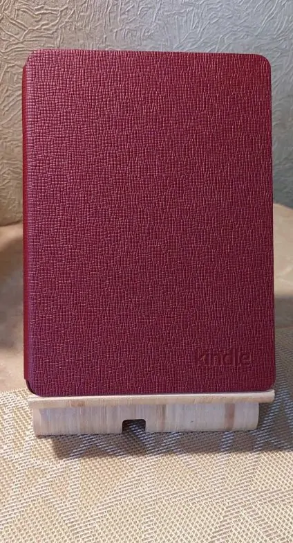 Originálne púzdro Amazon Kindle Paperwhite 5 (2021) - KP5LERE, pravá koža, červené (Merlot)